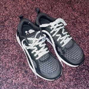 Columbia Hiking Shoes. Black & White. NEVER WORN.